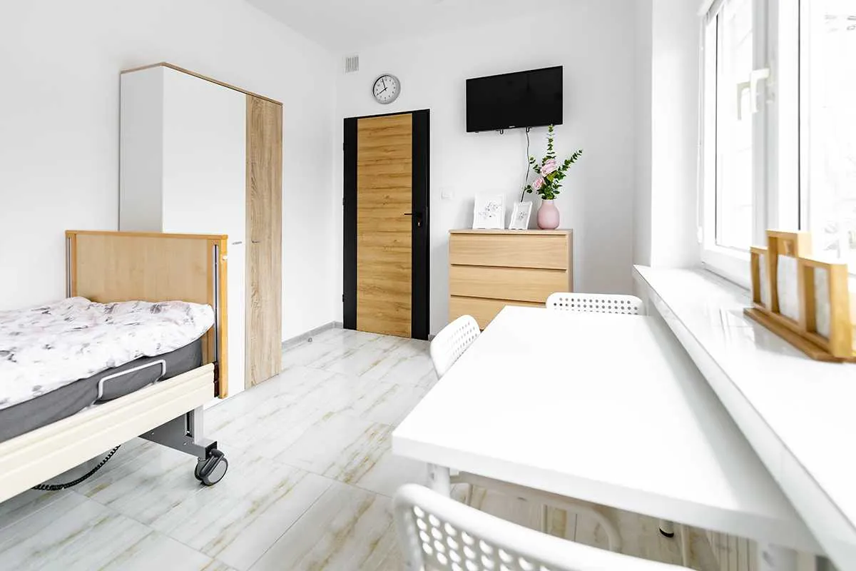 pokój jednoosobowy dom seniora