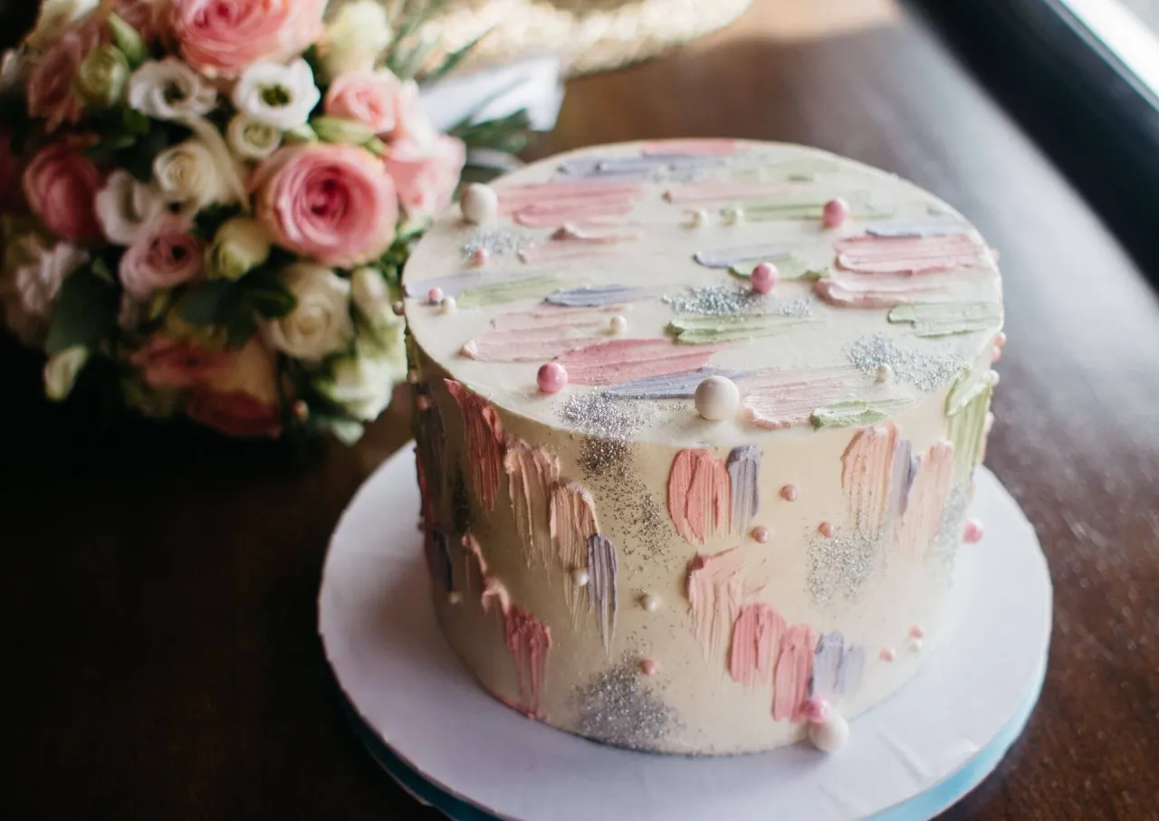 tort na 20 os&oacute;b waga i rozmiar