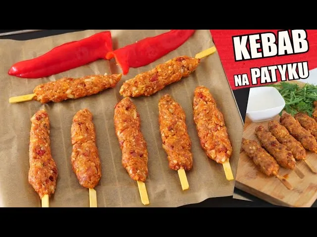 domowe mięso kebab marynowane i krojone