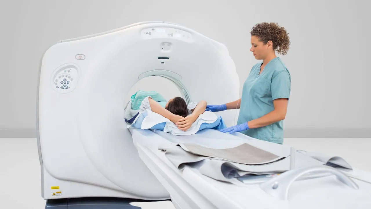 pacjent przygotowanie do badania pet