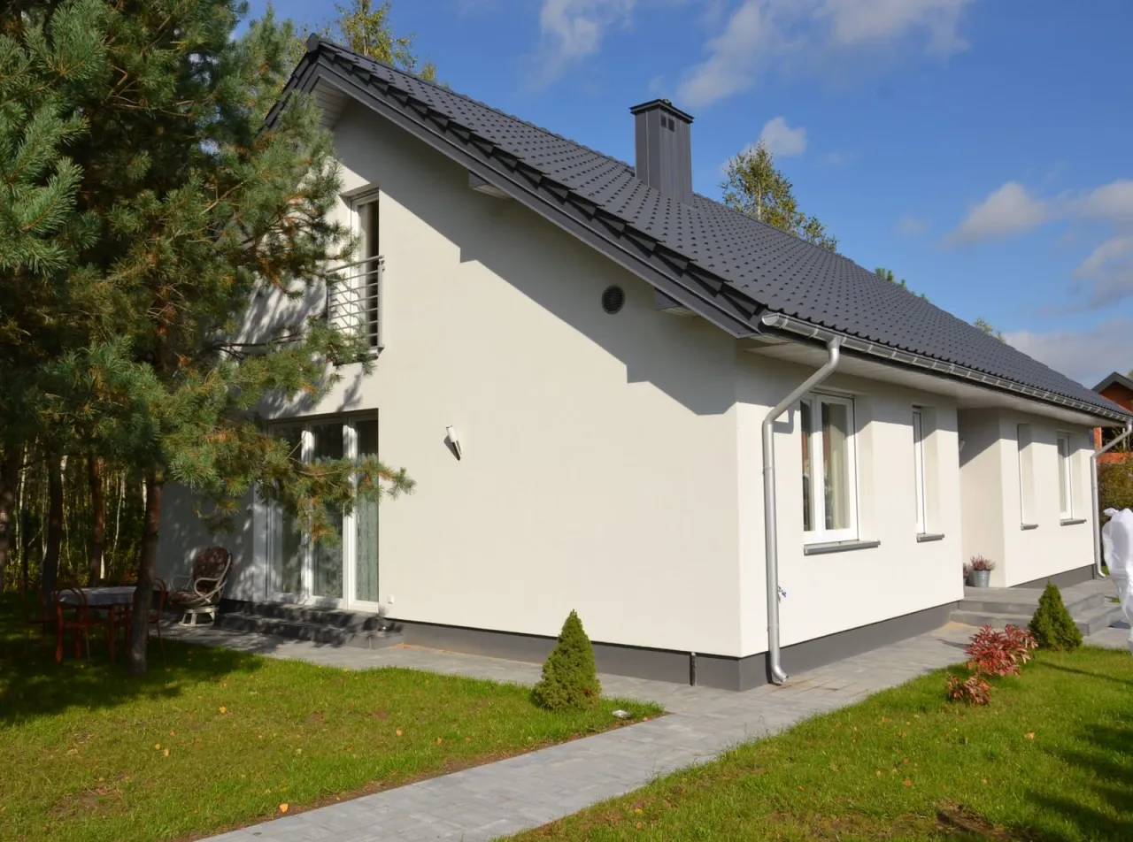 prosta bryła domu vs skomplikowana