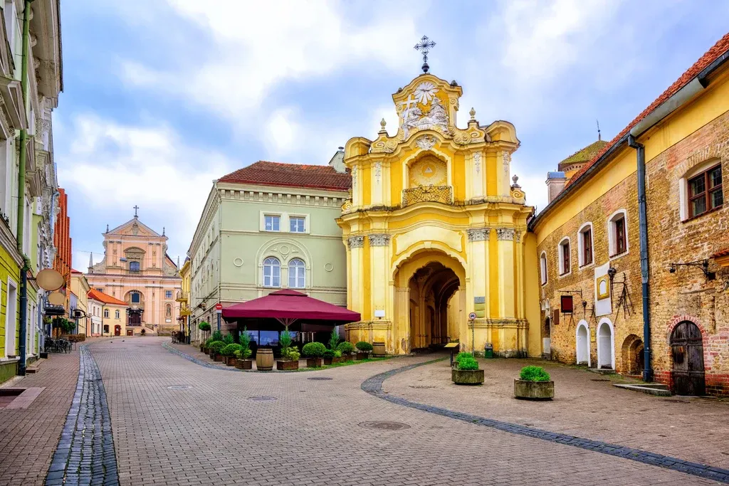 Zdjęcie Litwa czy jest bezpiecznie? Odkryj zagrożenia i bezpieczne miejsca