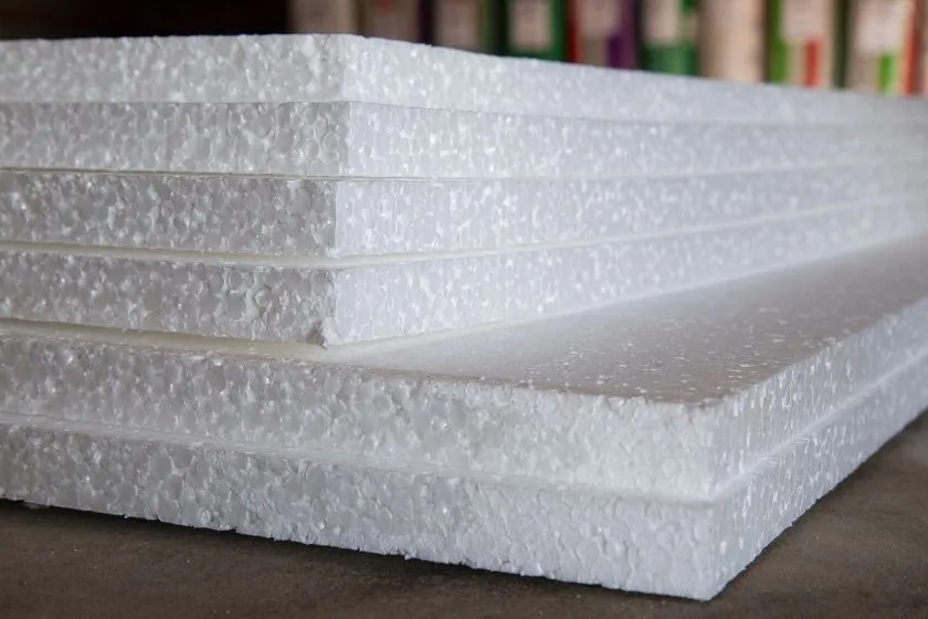 Zdjęcie 10 cm pir ile to styropianu - ile zaoszczędzisz na izolacji?