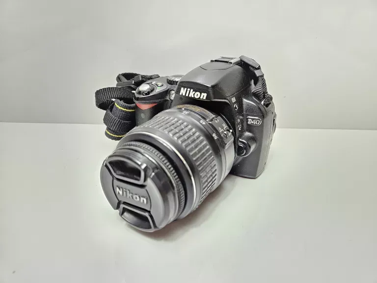 Zdjęcie Jaki obiektyw do nikona d40? Wybierz najlepszy dla swoich potrzeb fotograficznych