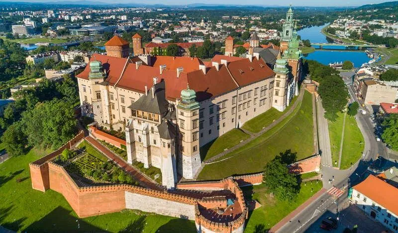 Zdjęcie Zamek królewski w Krakowie: Historia, atrakcje i praktyczne informacje