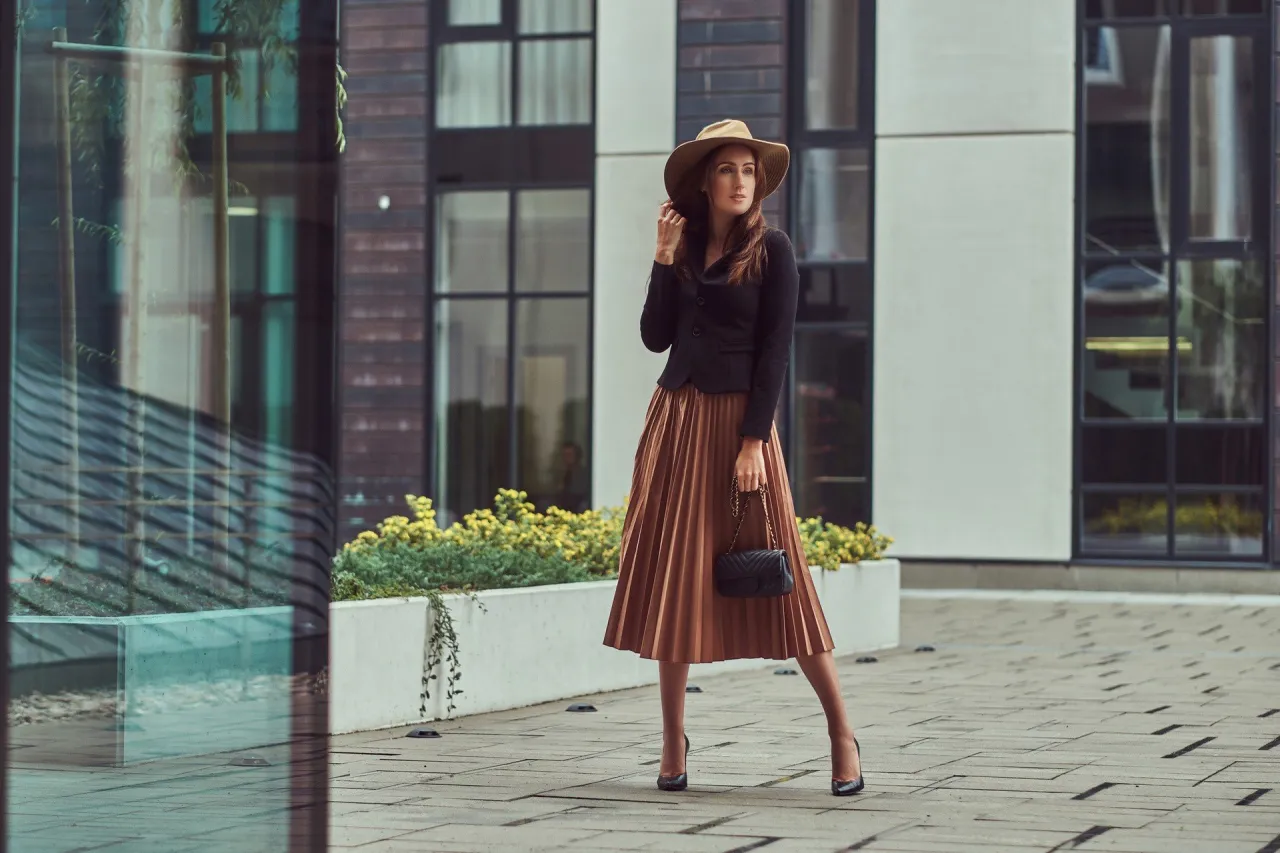 Zdjęcie Outfit na studia: 5 stylowych i wygodnych propozycji na każdą porę roku
