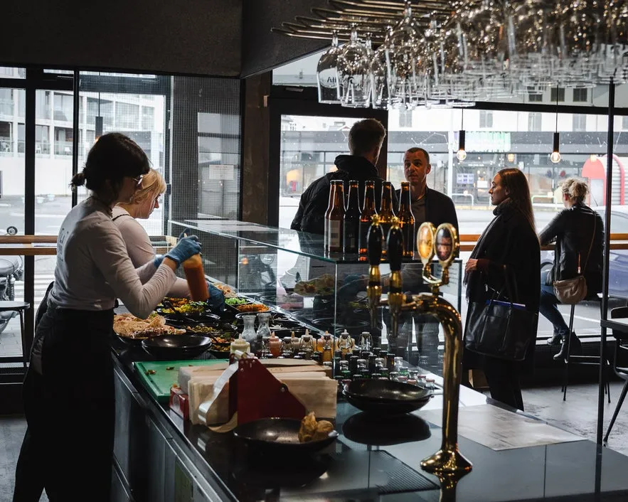 Zdjęcie Gdzie zjeść w Inowrocławiu? Odkryj najlepsze restauracje i smaki