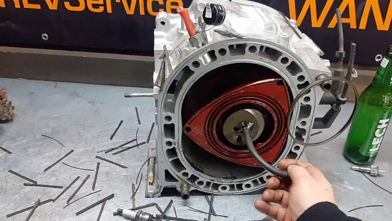 Zdjęcie Jak działa silnik wankla? Poznaj jego unikalne mechanizmy i zalety