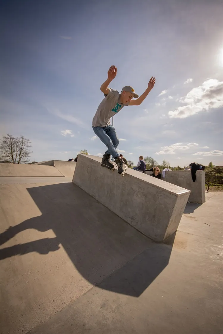 Zdjęcie Skatepark Szczecinek - idealne miejsce dla miłośników sportów ekstremalnych