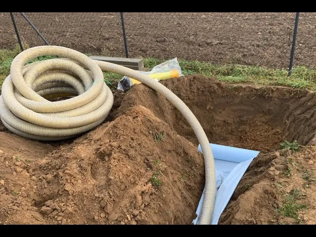 Zdjęcie Jak osuszyć teren gliniasty i uniknąć problemów z wodą