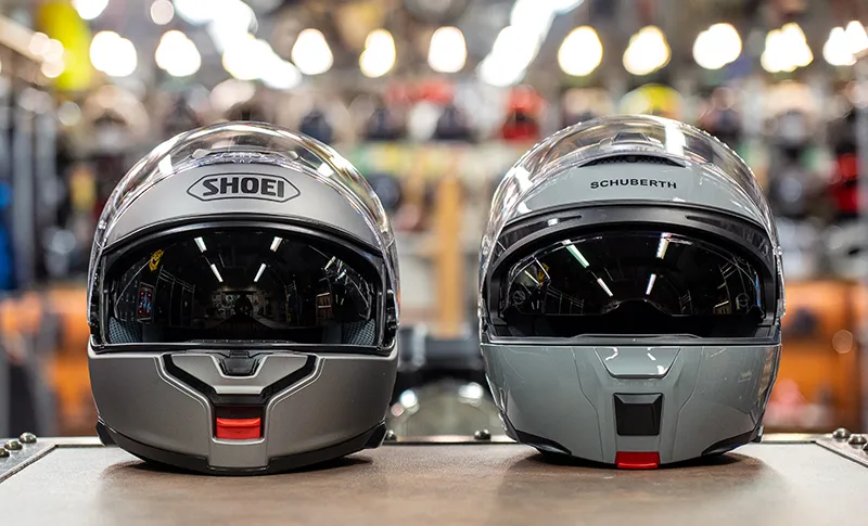 Schuberth C5 vs Shoei Neotec III