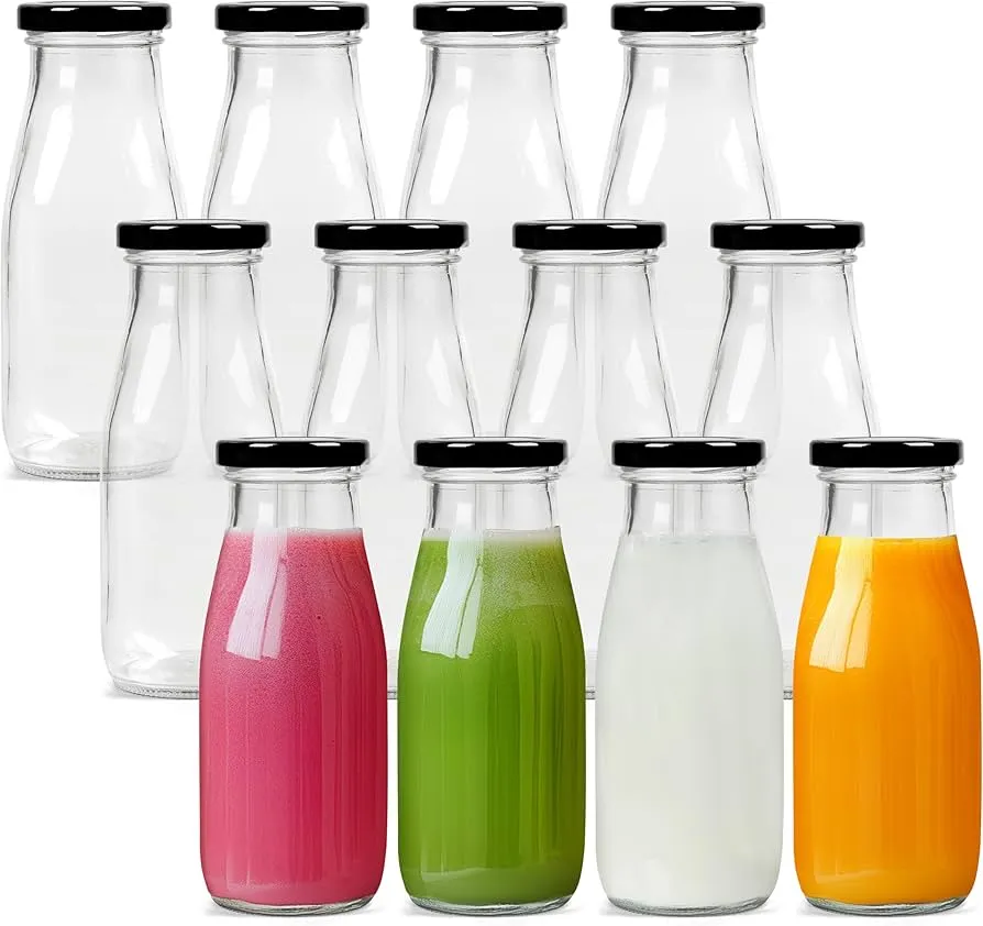 r&oacute;żne butelki szklane z napojami estetyczne