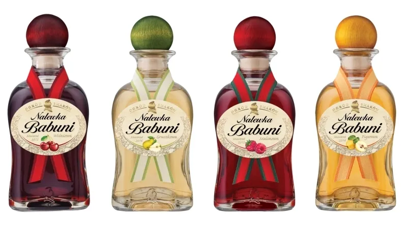 r&oacute;żnorodność smak&oacute;w nalewki babuni