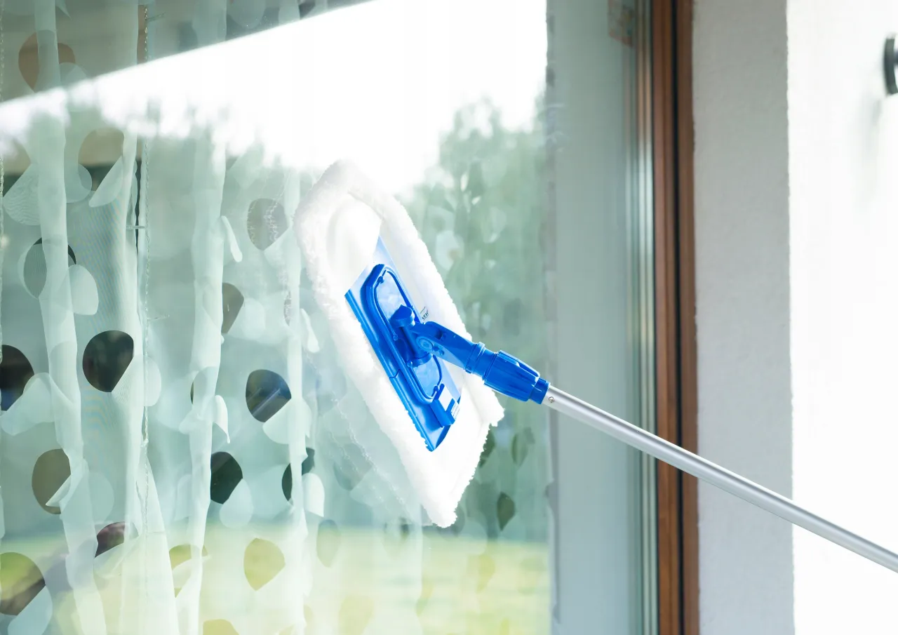 Mop do płytek z połyskiem i bez smug