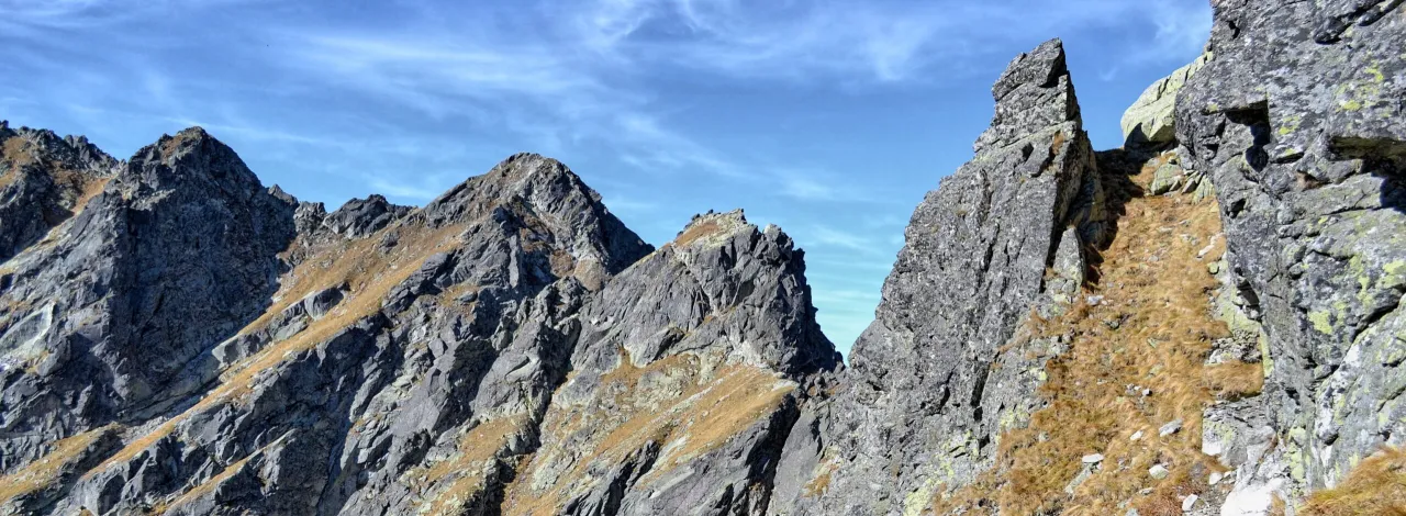 Dawni budowniczowie szlak&oacute;w w Tatrach