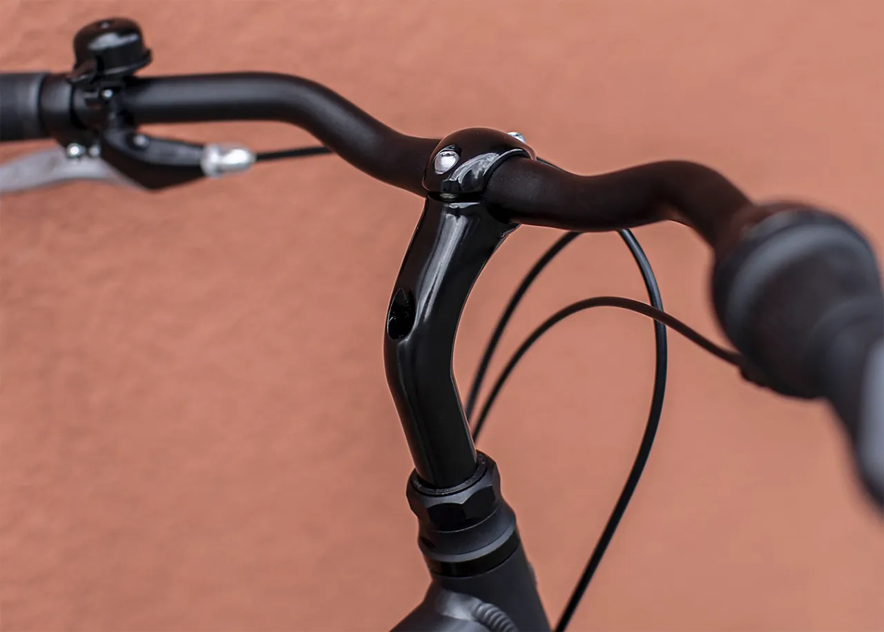 Zdjęcie Jak podnieść kierownicę w rowerze MTB, aby poprawić komfort jazdy