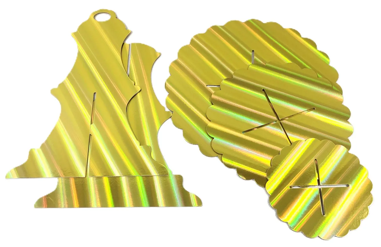 materiały do stojaka na babeczki z kartonu