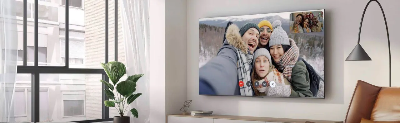 Montaż telewizora TCL na ścianie przygotowania VESA