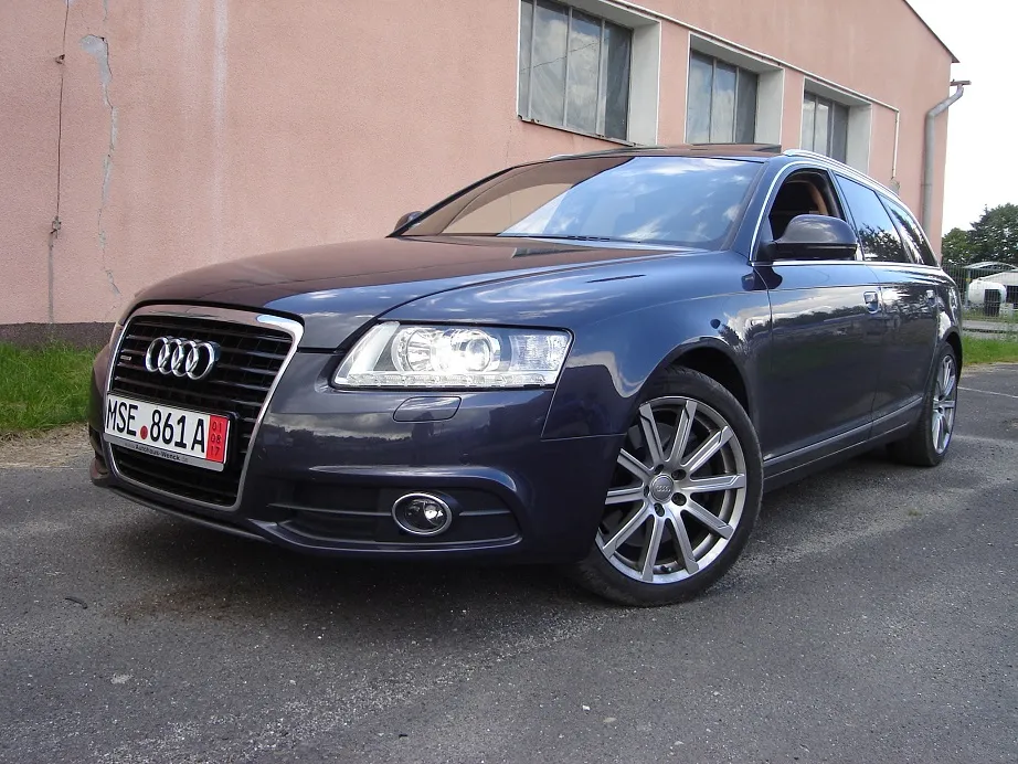 Audi A6 C6 na drodze