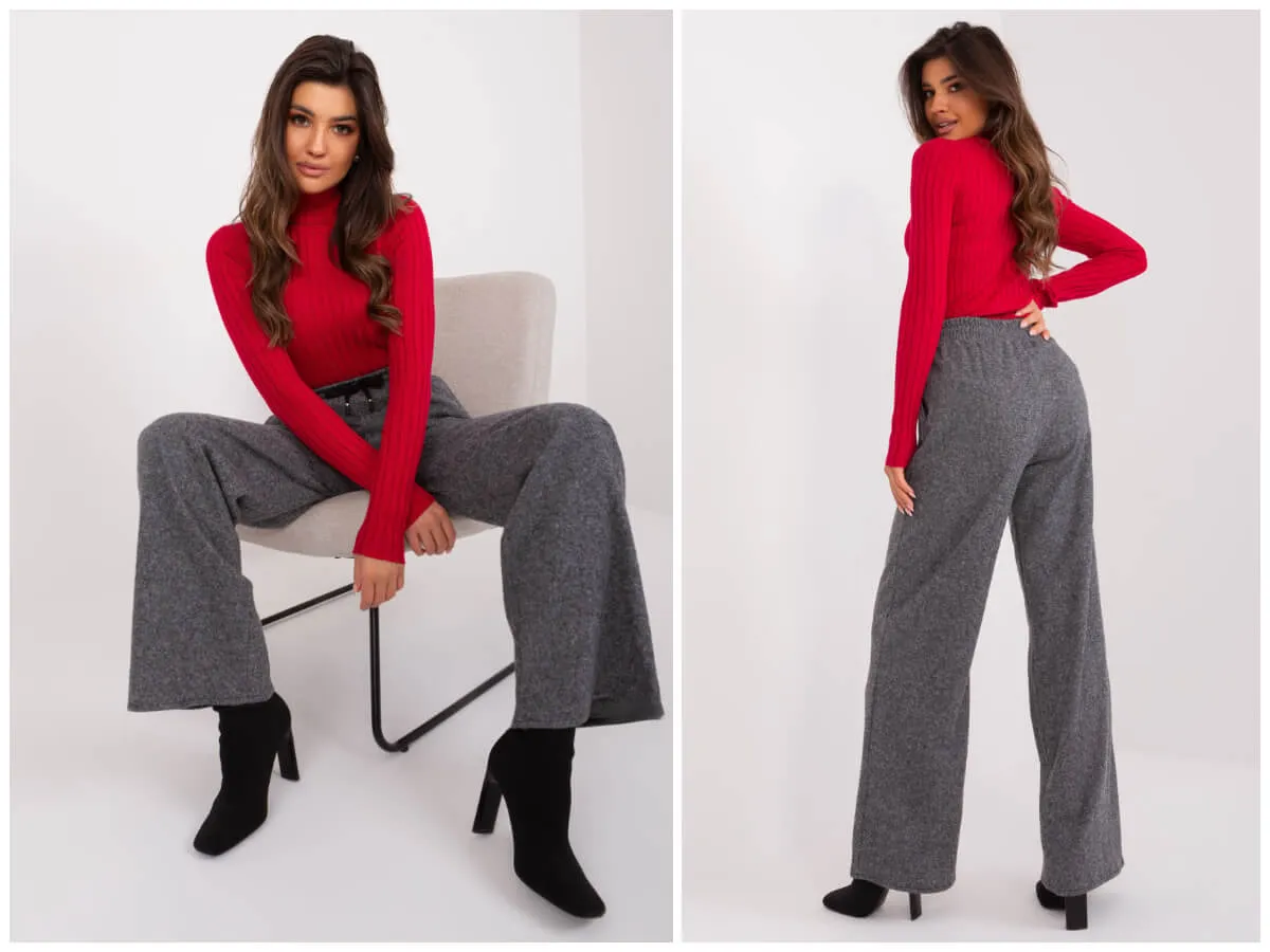 modne stylizacje z szerokimi spodniami i dopasowaną bluzką