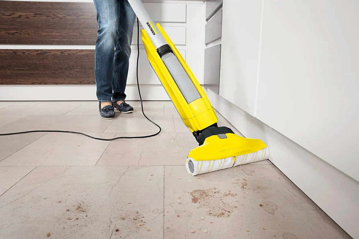 Mop parowy na panelach laminowanych