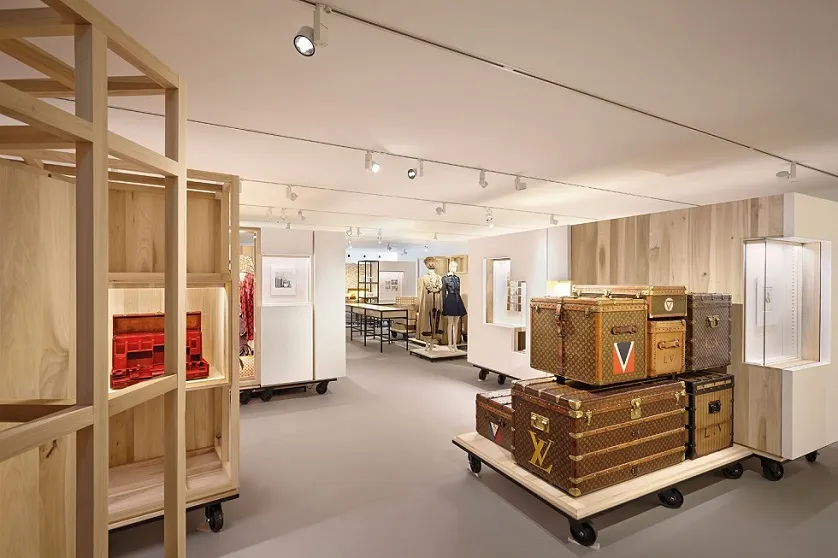 Louis Vuitton atelier Asnières wnętrze rzemieślnicy
