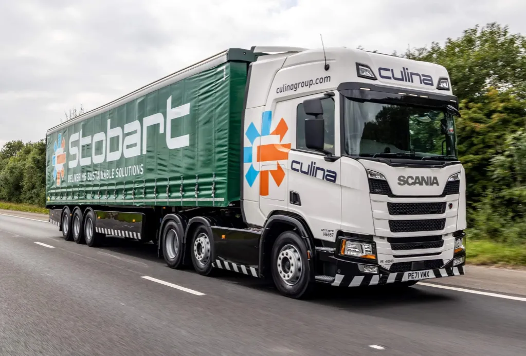 Flota ciężar&oacute;wek Eddie Stobart Culina Group