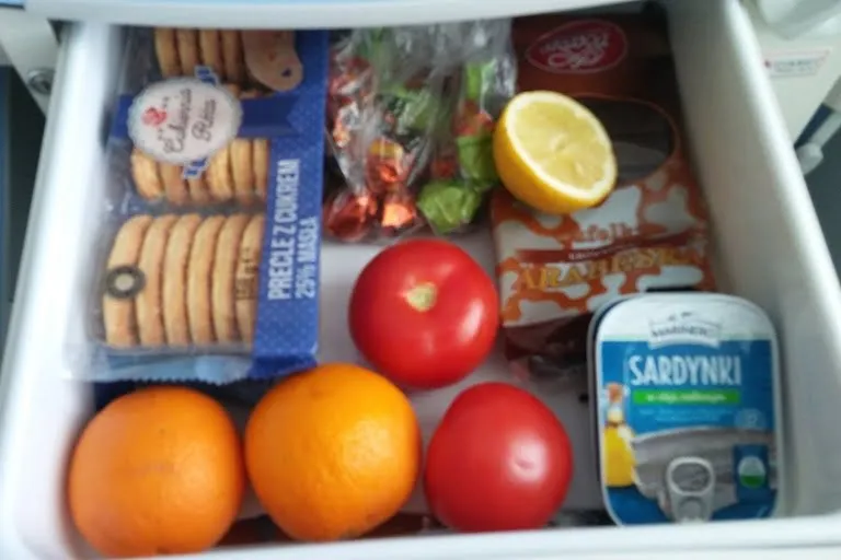 zdrowe przekąski na por&oacute;d lista