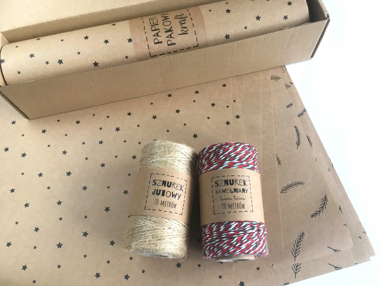 ekologiczne opakowanie prezentu papier kraft sznurek