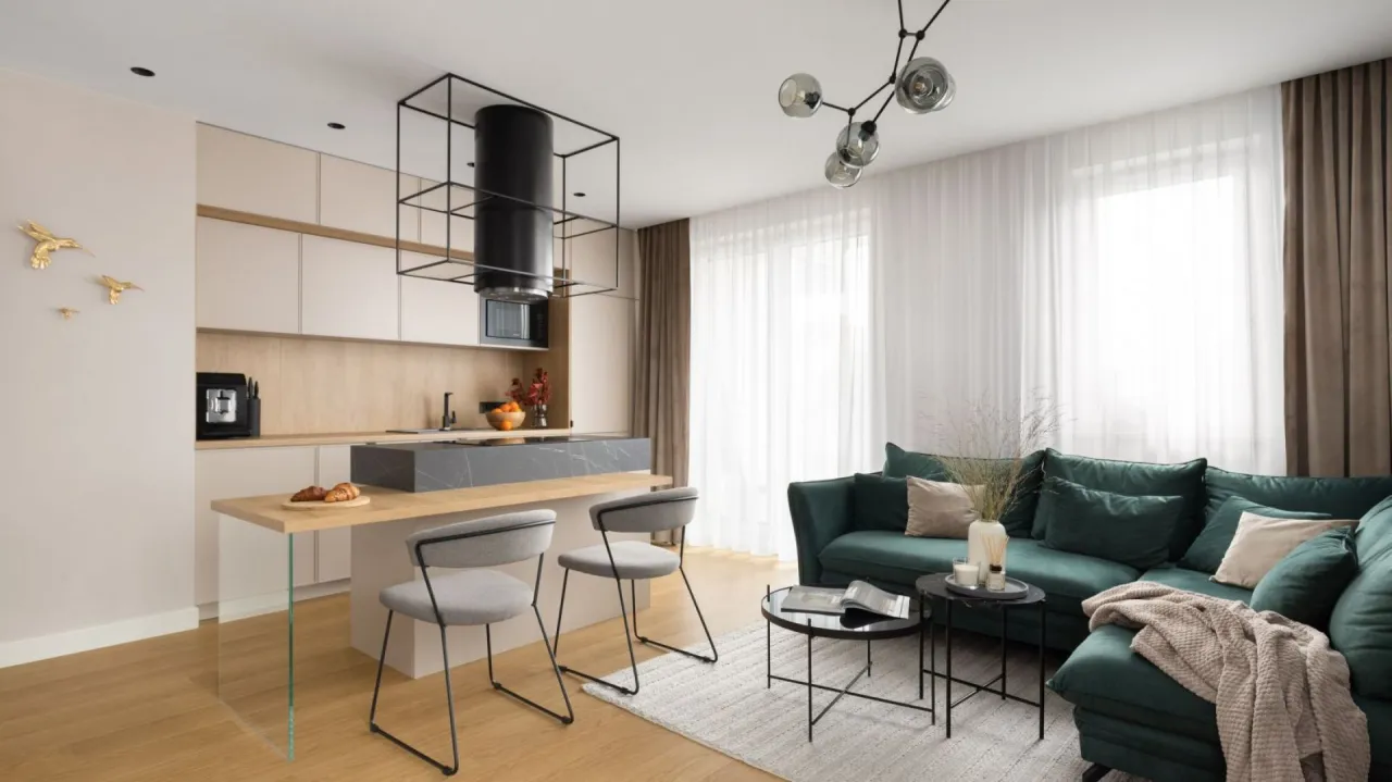 Salon z aneksem kuchennym w bloku inspiracje