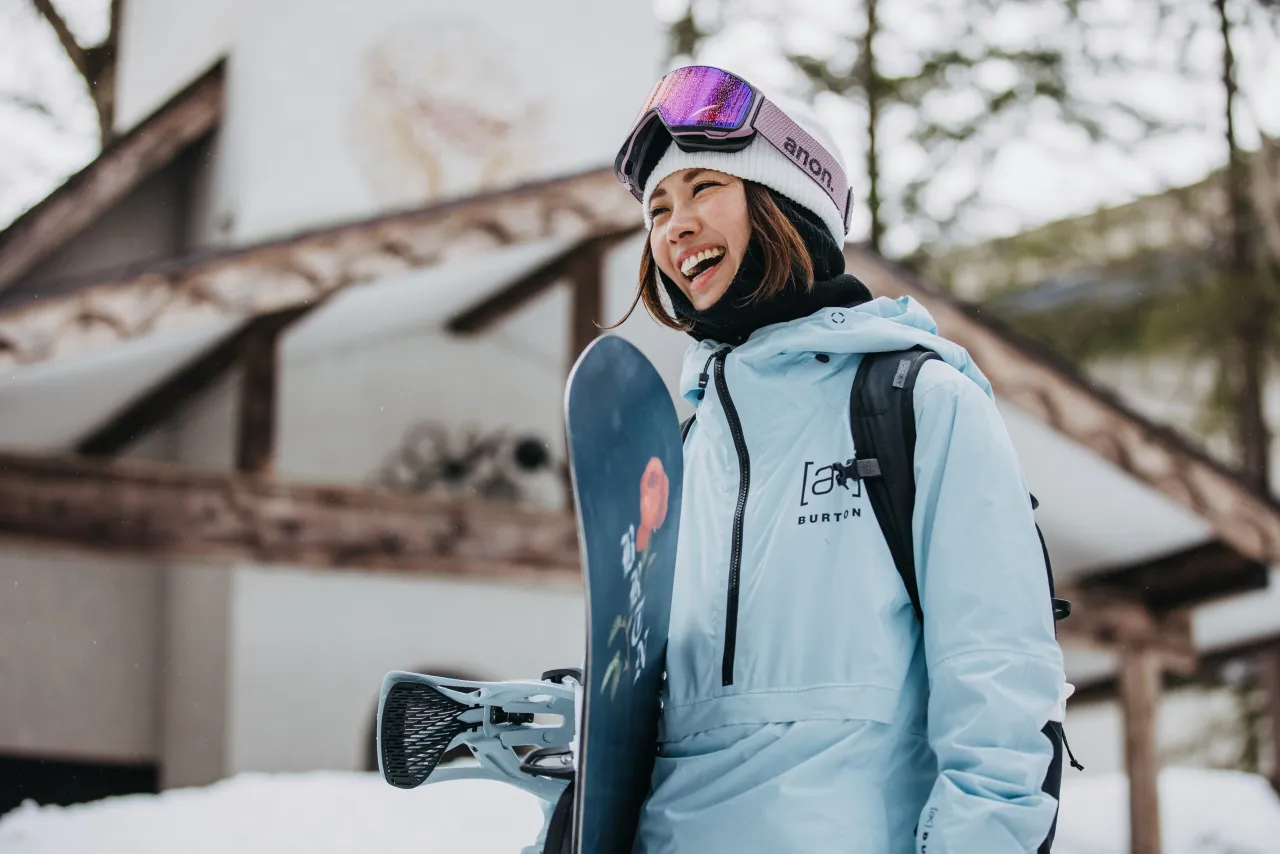 Zdjęcie Dlaczego mistrzowie snowboardu wybierają kurtkę Burton? Sekrety
