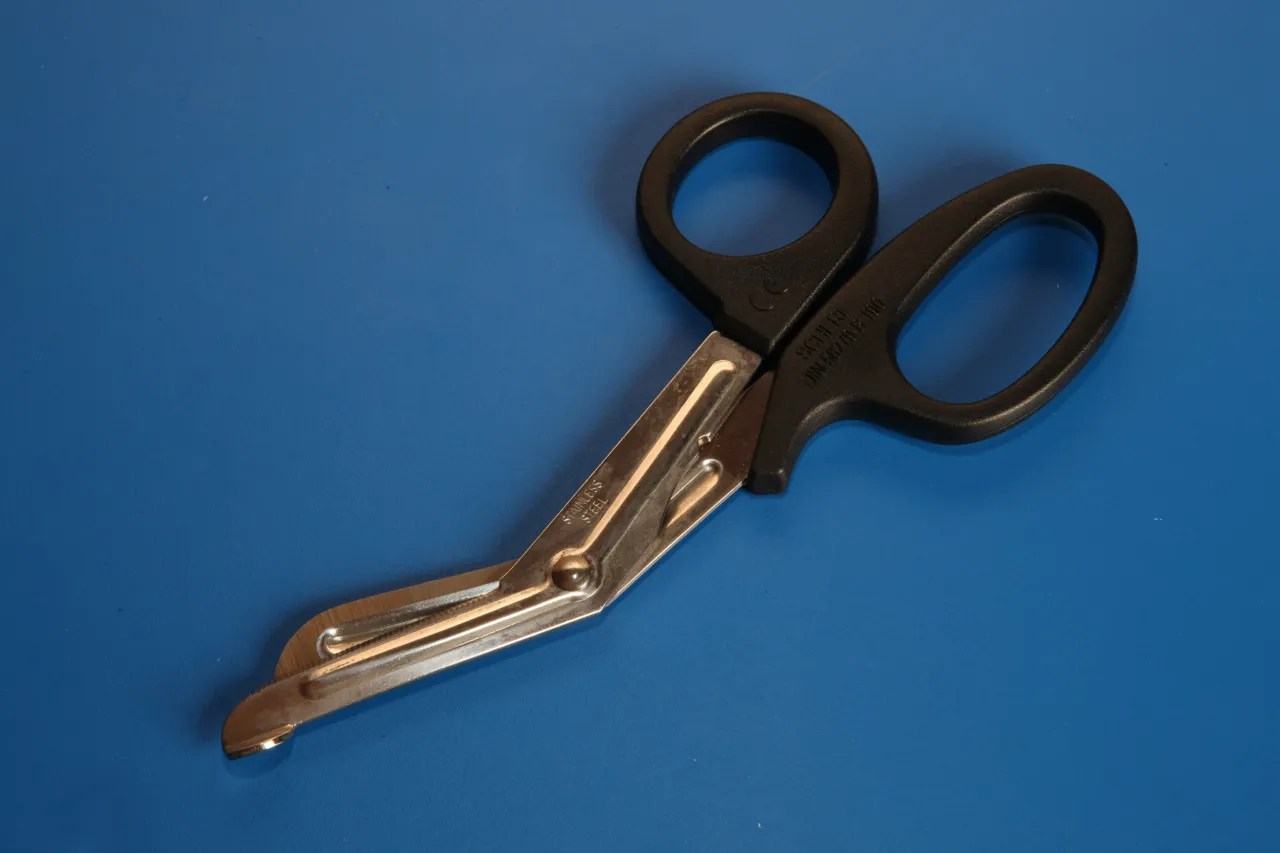 nożyczki ratownicze apteczka