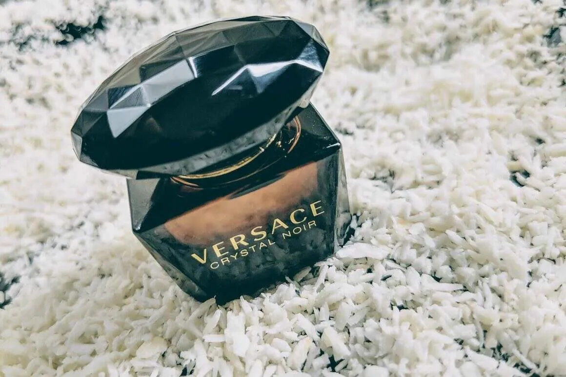 versace crystal noir edt edp na r&oacute;żne okazje