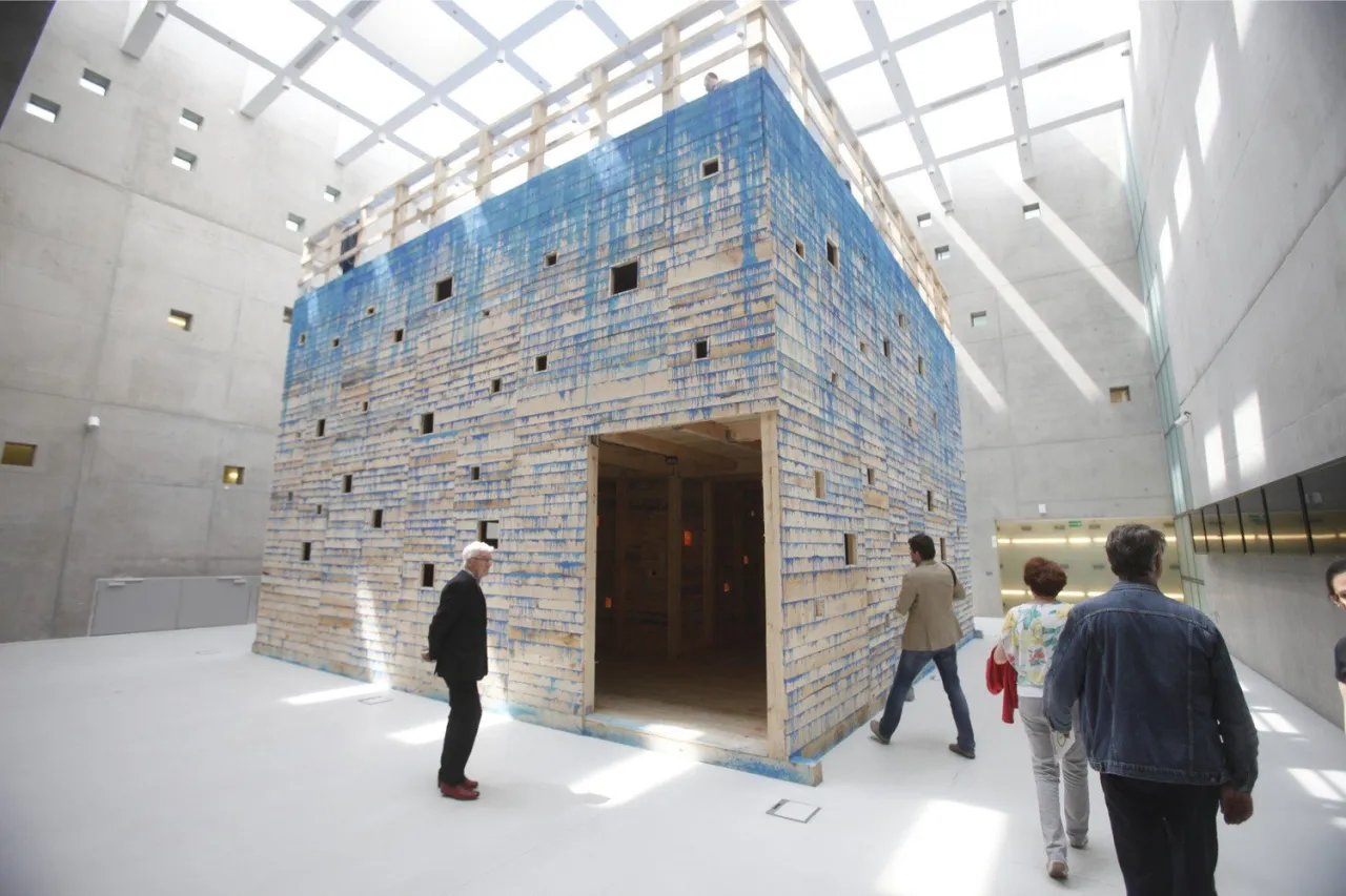 Wnętrze Muzeum Śląskiego Katowice galeria sztuki