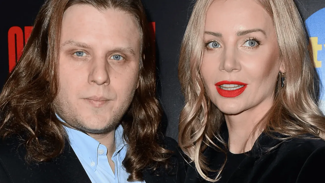 Agnieszka Woźniak-Starak i Piotr Woźniak-Starak, których majątek budzi zainteresowanie, na premierze.