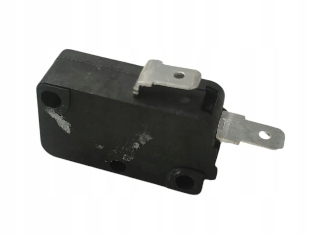 mikroprzełącznik drzwi mikrofal&oacute;wki