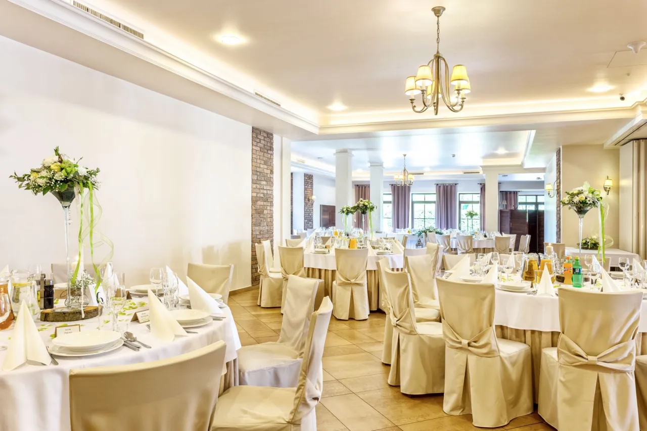 Wesele Modrzewiowy Dworek Mirzec