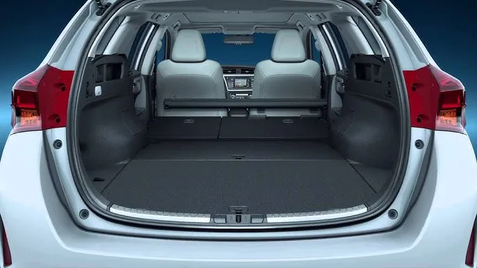 Toyota Auris Touring Sports boot space