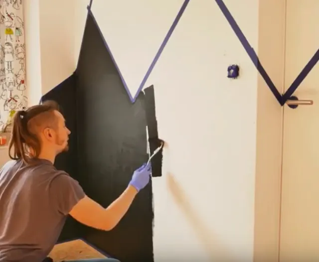 przygotowanie ściany pod farbę tablicową