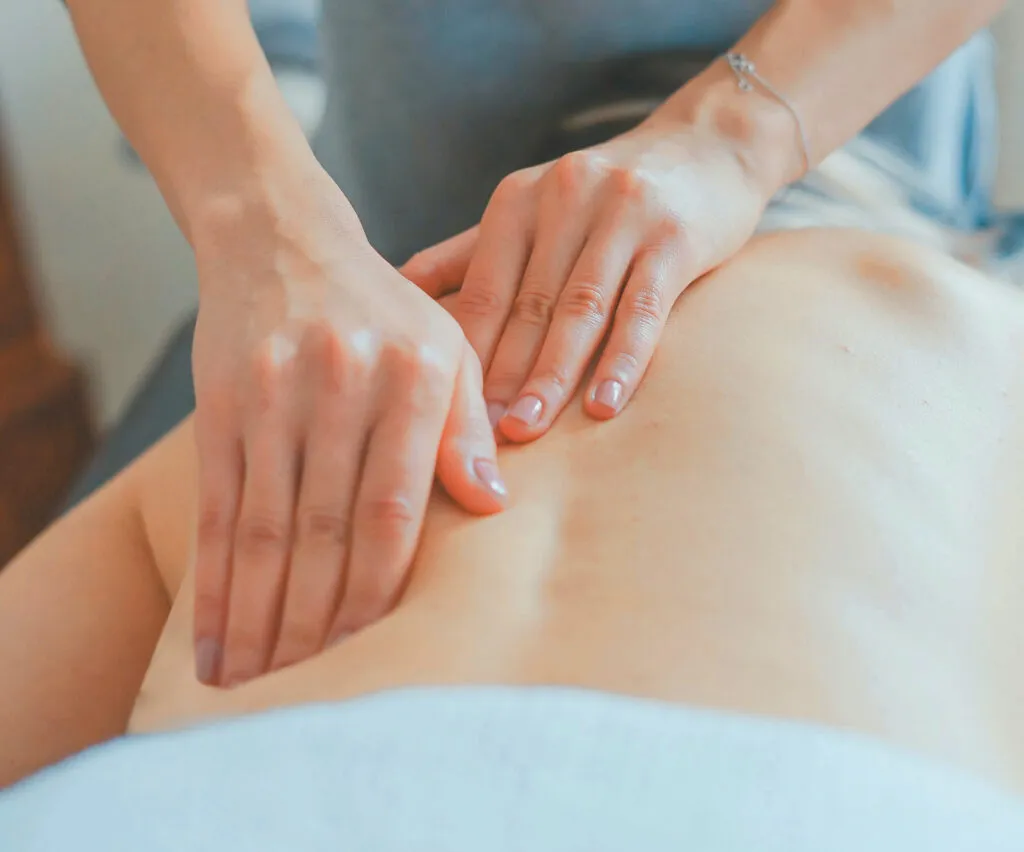 Zdjęcie Rehabilitacja ambulatoryjna – co to znaczy i jak może pomóc?