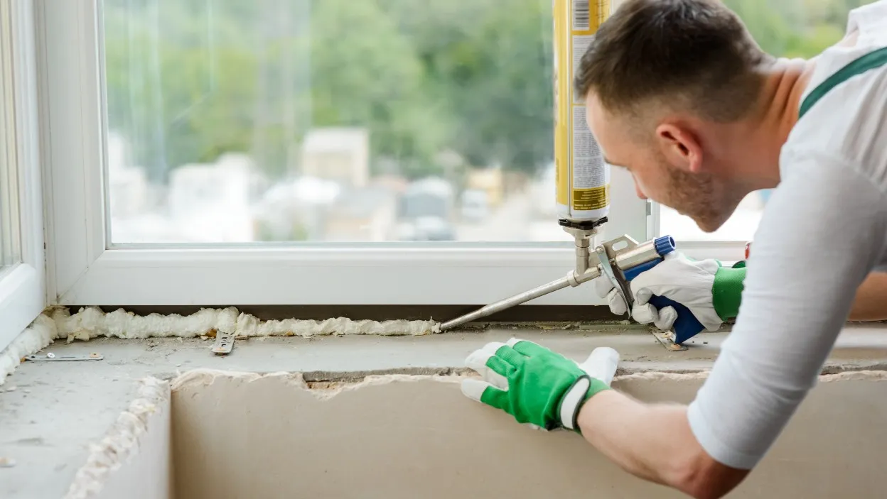 Zdjęcie Jaka piana do drzwi? Niskoprężna czy wysokoprężna - wybierz mądrze