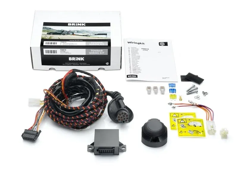 Wiązka elektryczna haka dedykowana vs uniwersalna