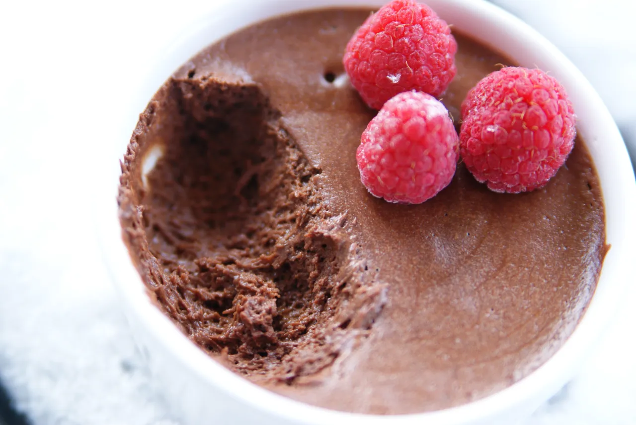 Rozwarstwiony mus czekoladowy