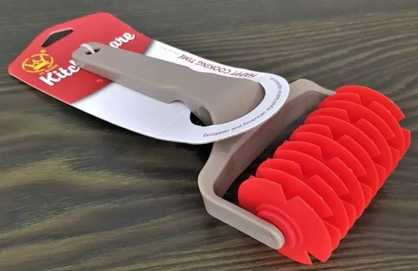 akcesoria do ciasta francuskiego n&oacute;ż pędzelek