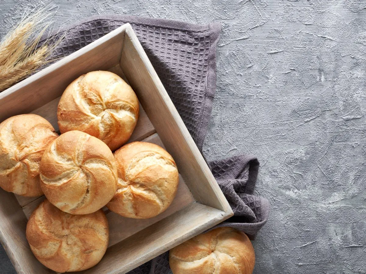 mrożone bułki w piekarniku