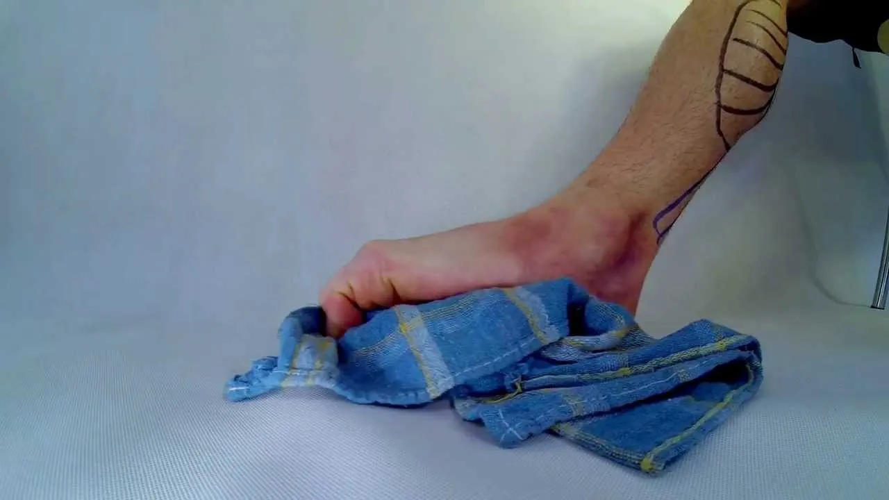 ćwiczenia wzmacniające kostkę