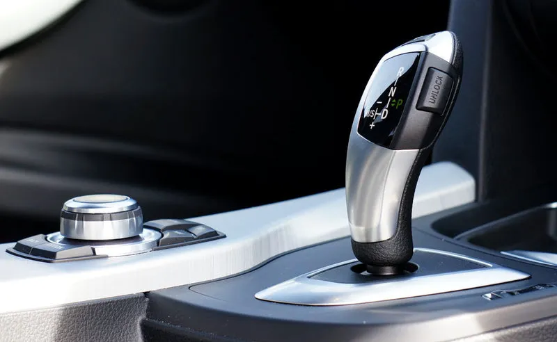 Zdjęcie ¿Los coches automáticos tienen embrague? La verdad que no sabías
