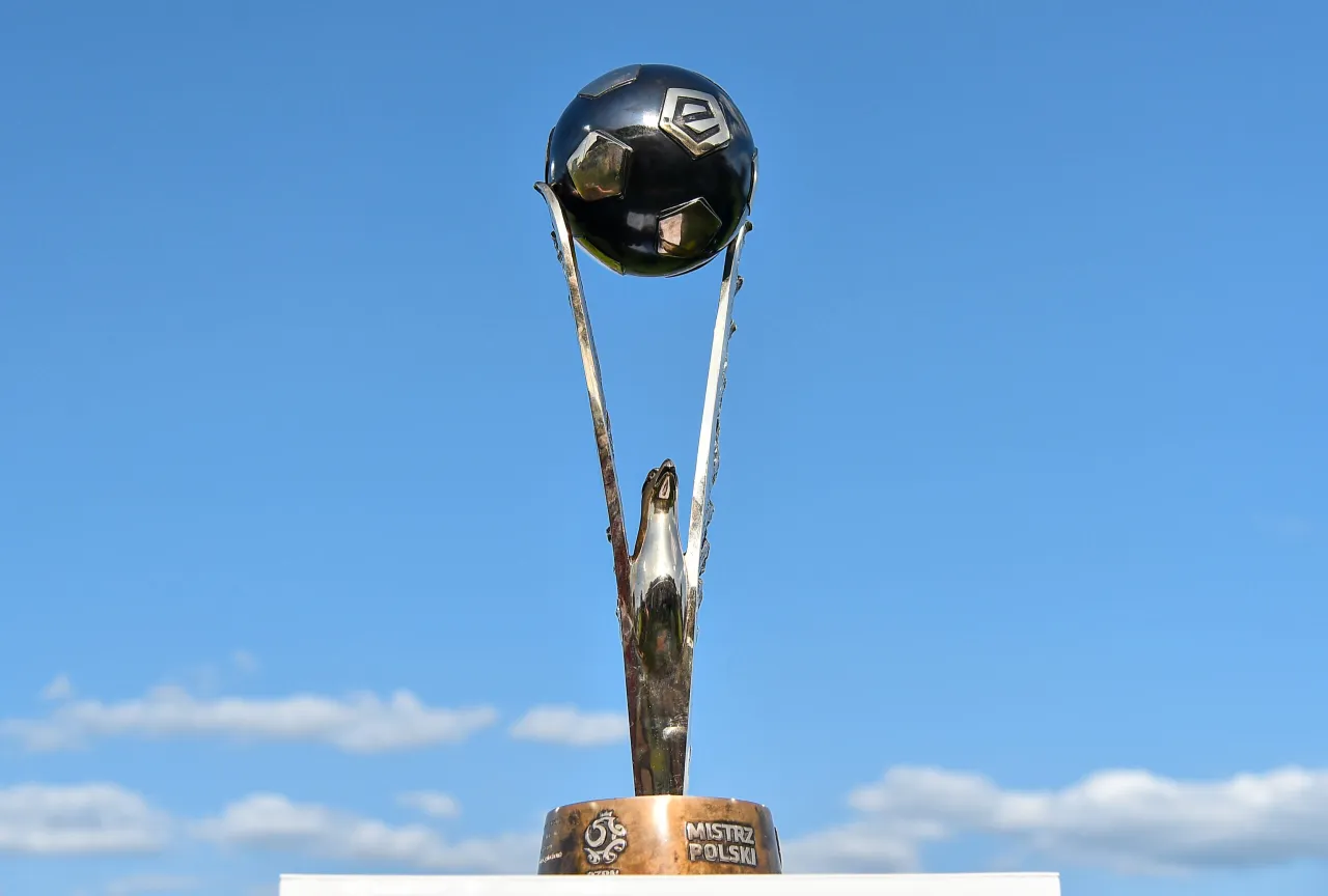 Piłka nożna Ekstraklasa mistrzostwo Polski