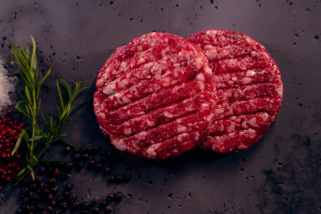 wysokiej jakości mięso wołowe na burgery