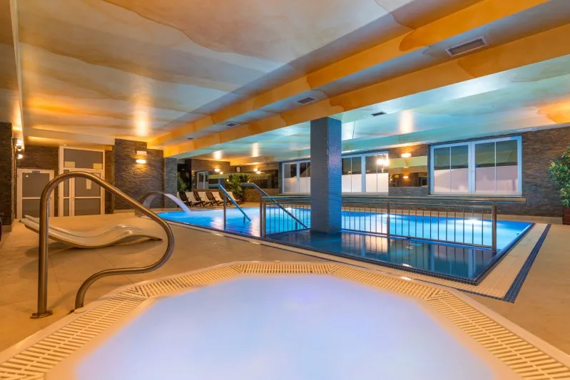 Szczyrk SPA wellness basen